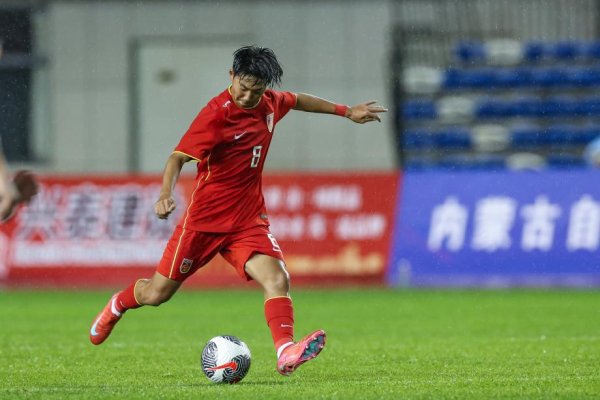 万项破门邝兆镭助功   U16国足2-2战平越南U16
