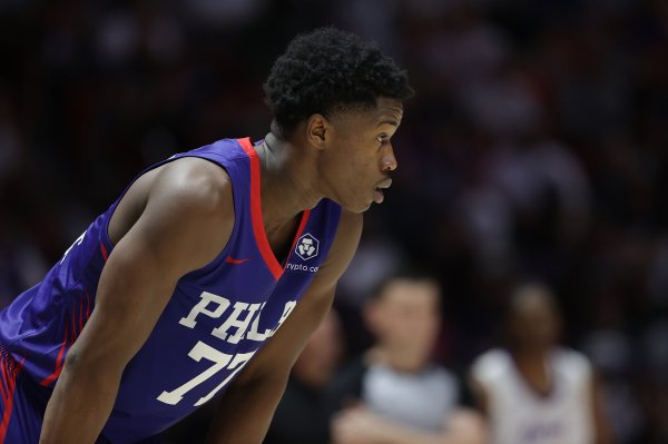 埃奇库姆：不敢相信自己已经在NBA了 但我愿意接受一切应战