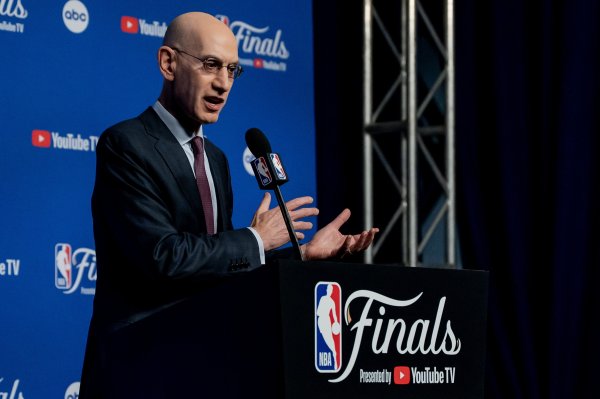 记者：NBA欧洲联盟想要每队5-10亿加盟费 若收不到愿放弃
