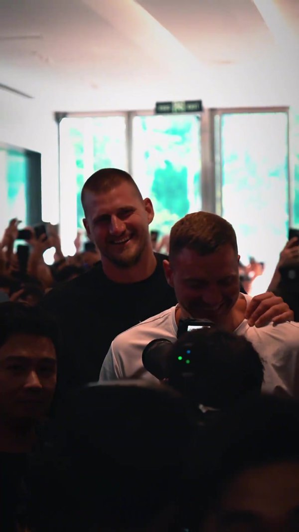 对约基奇的种种好奇，我帮大家亲自问了！一起来听听约老师怎么说