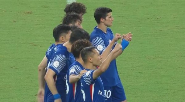 国足新秀刘诚宇五个月内两度罚失关键十二码球, 心理素质引关注