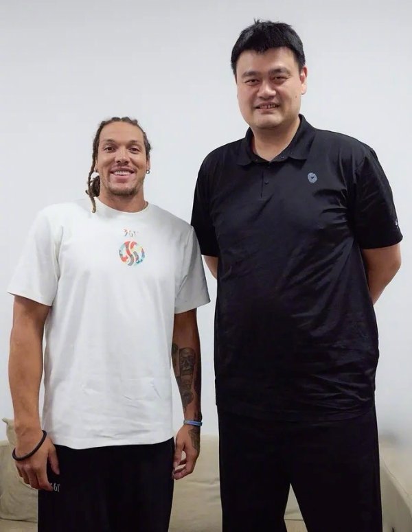 拜码头这一块！NBA球星中国行 是不是都得来和姚明打个招呼？