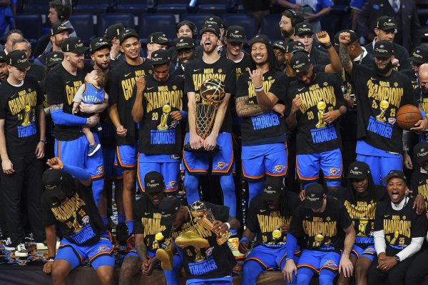 ESPN西部战绩预测：雷霆力压火箭登顶 快船湖人勇士分列5-