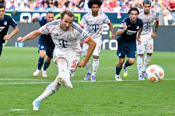 拜仁4-1霍芬海姆 凯恩上演独中三元