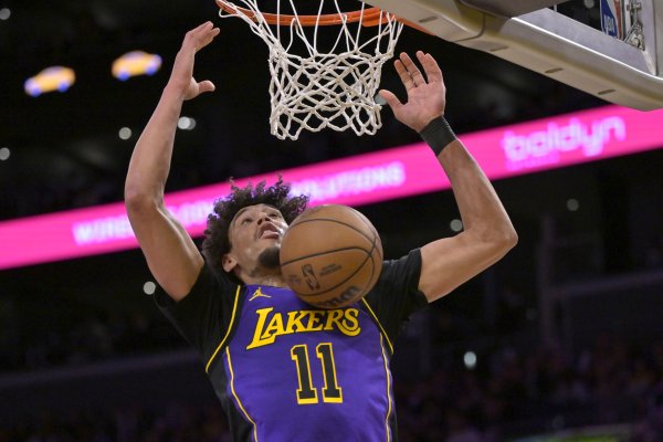 在办理斯洛文尼亚护照？海斯：是的 美国男篮不举行透明  试训