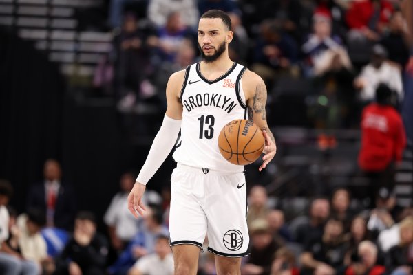 季前赛三分命中率45.5%！Scotto：篮网后场球员泰瑞斯