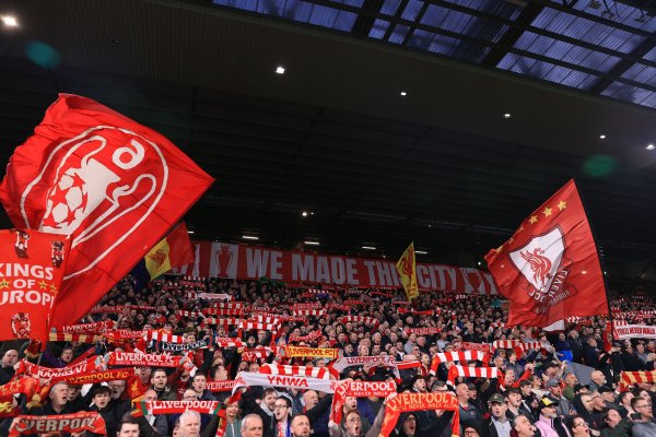 邮报：欧足联调查显示，英格兰球迷在英伦三岛球迷中表现最佳