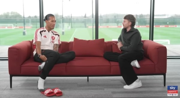 范迪克：维尔茨？外界太过关注他并不好 新援们的实力都毋庸置疑