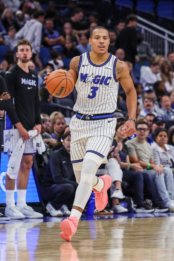 强力补充！贝恩18中7&三分7中3拿到23分 另有4