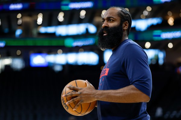 首节追赶  24分！船记：快船看起来已经输了 仿佛从未一起打