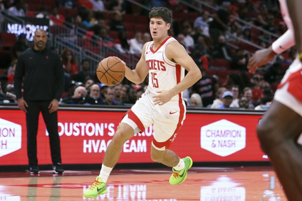 名嘴：曾以为谢泼德会成为马克-普莱斯 他在防卫  端不断被针